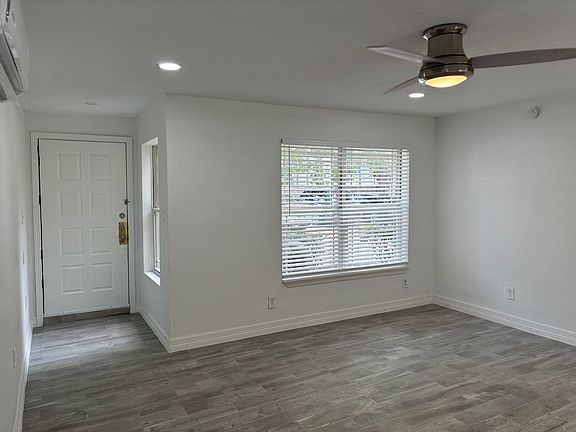 4th image of 7215 Holly Hill Dr APT 111