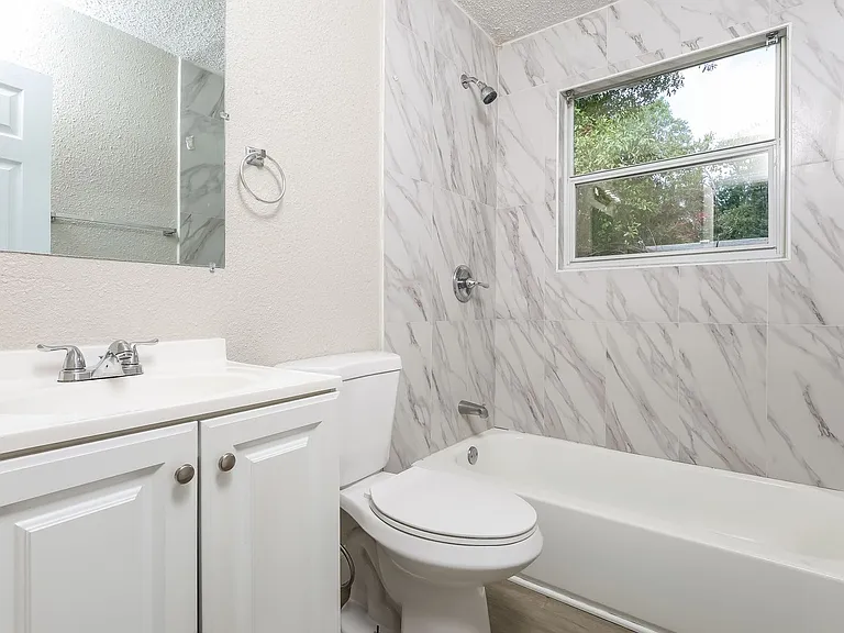 6813 Tinkerbell Ln — Photo 9