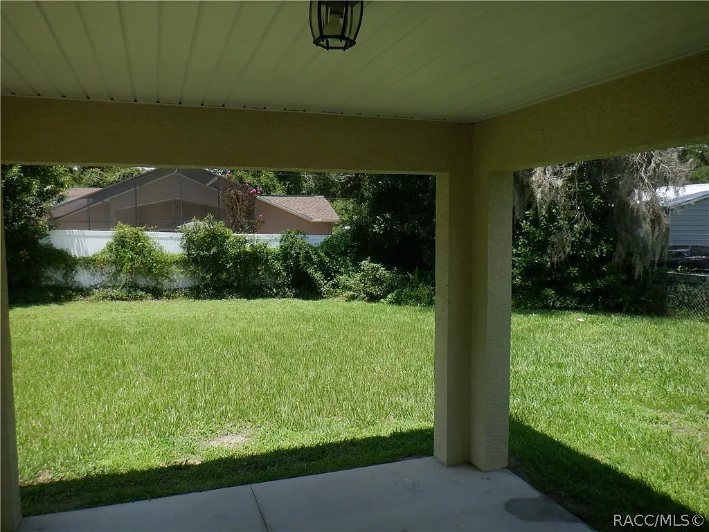 3 bed, 1420 sqft, $1,650 — Photo 3