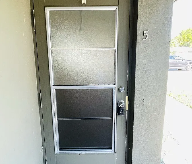 3619 SE 9th Pl #5 — Photo 39
