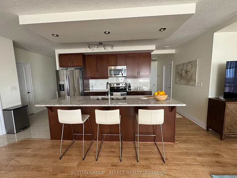 240 Villagewalk Blvd #610 — Photo 10