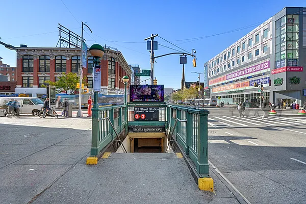 Rented by Cooper & Cooper Real Estate | media 29