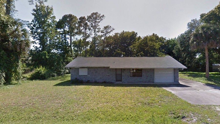 1st image of 3228 Travelers Palm Dr