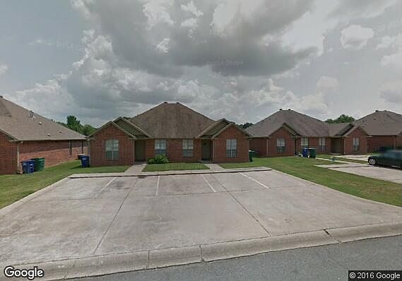 3245 Lillian Cove, Unit B, Conway Arkansas