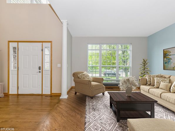 685 Veronica Ct, New Lenox, IL 60451