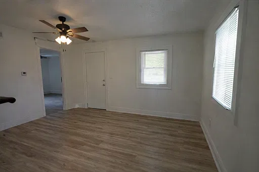 610 S. New Avenue - 1 — Photo 2