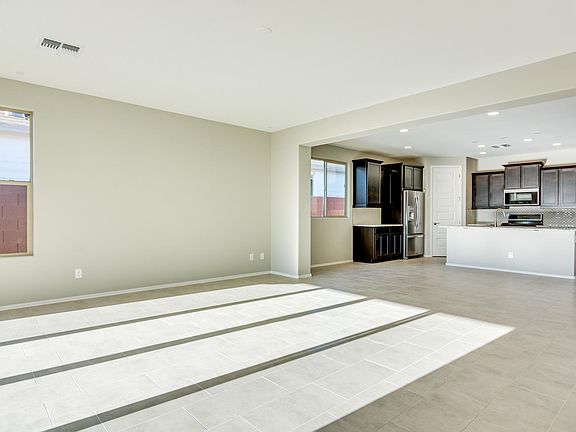 4th image of 25658 N 162nd Dr
