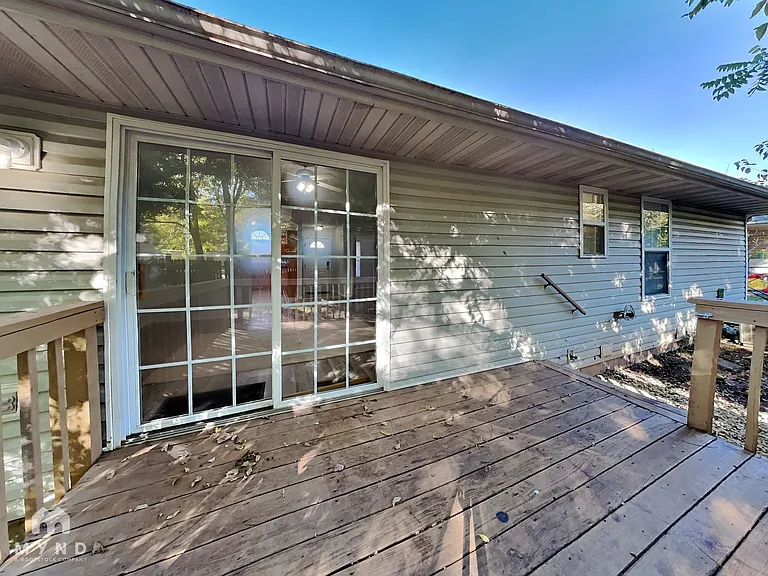 674 N Jonathan Ave — Photo 18