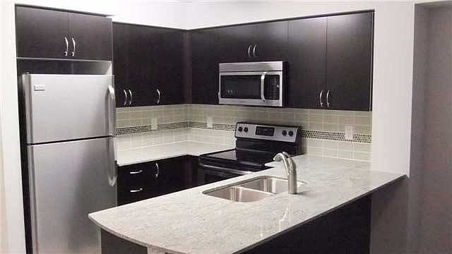 2nd image of 73 King William Cres Unit 609