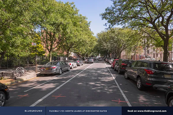 Rented by The Blueground | media 35