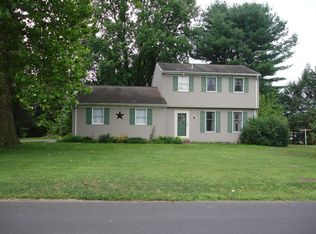 117 Carol Dr, Lancaster, PA 17582