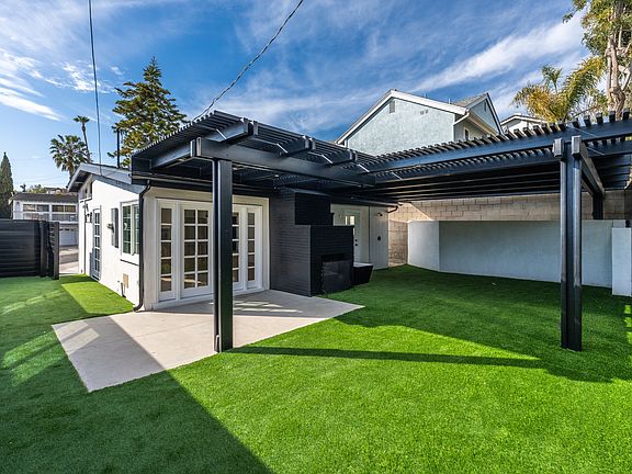 2nd image of 33842 Colegio Dr