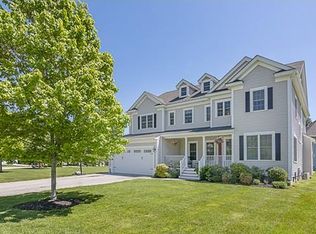 8 Liberty Rd, Bedford, MA 01730