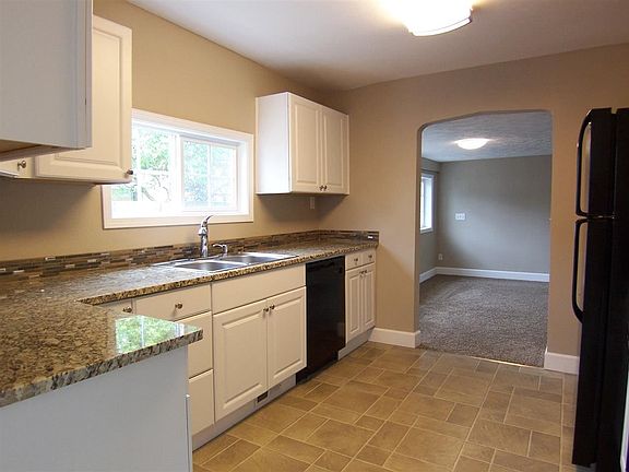 4th image of 3508 W Kiernan Ave