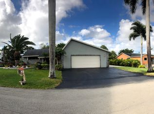 4211 SW 73rd Ter, Davie, FL 33314