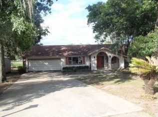 15 Spring Lake Way, Ocala, FL 34472