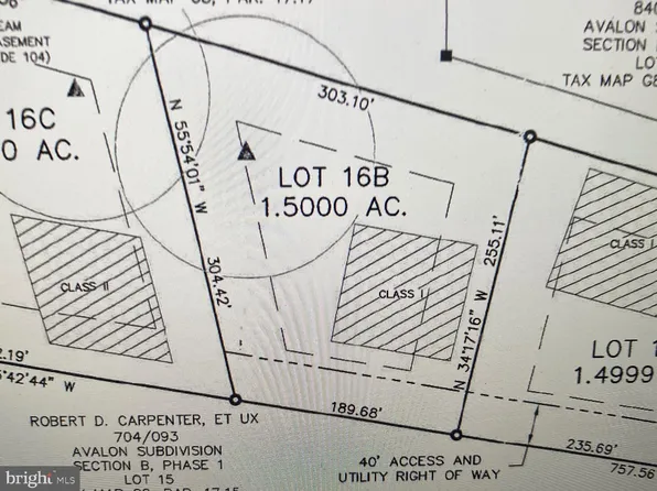 16B Glastonbury Dr, Hedgesville, WV 25427