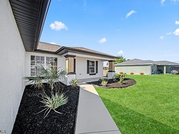 3rd image of 1230 NW 20th Ter