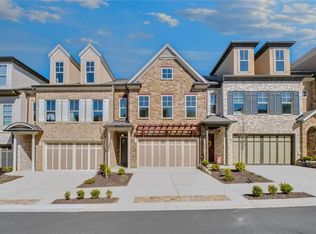 116 Via Roma, Woodstock, GA 30188