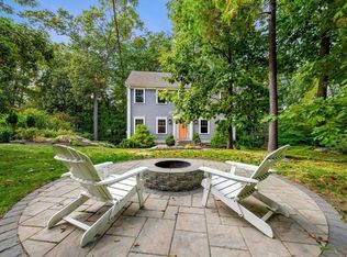 22 Old Merrill St, Amesbury, MA 01913