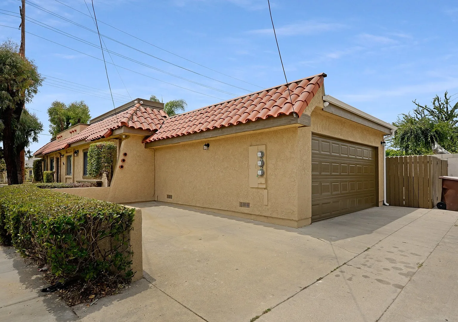 Single Story 2 bedroom & 2 bathroom — Photo 3