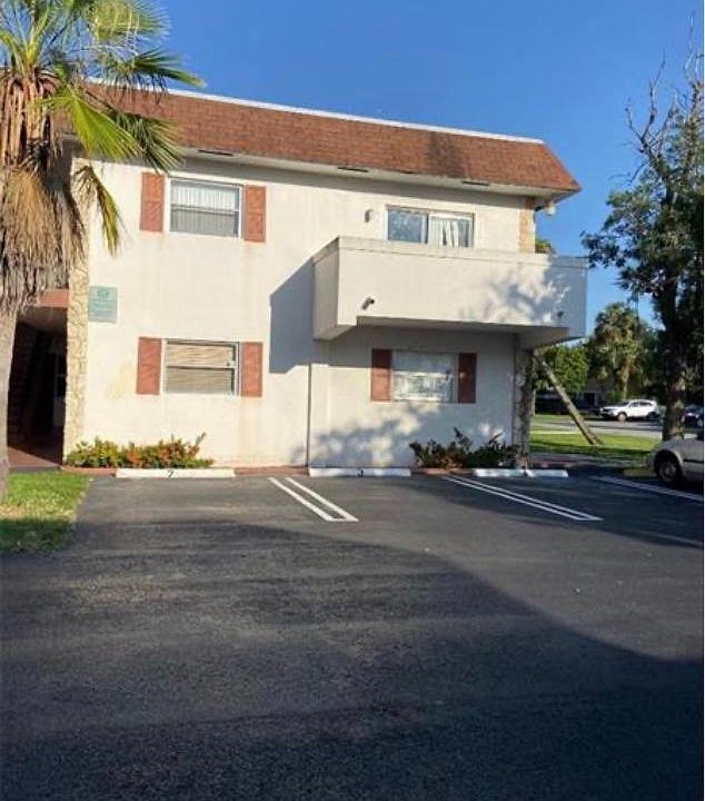 1st image of 313 SW 1st Ct #L-8
