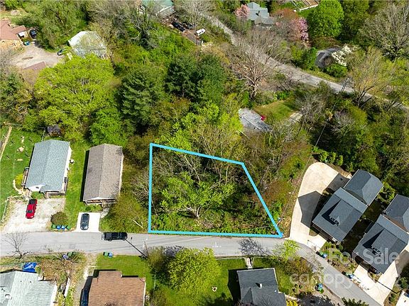 2nd image of 99999 Deaver Park Cir #18