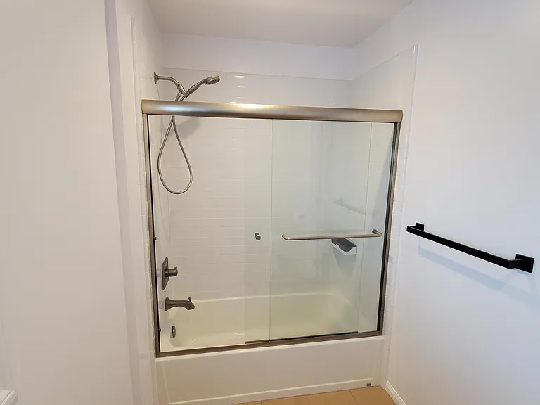 46 Thornton Ave #1/2 — Photo 9