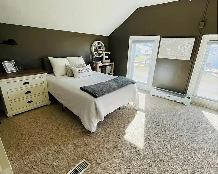 205 Forest St — Photo 9