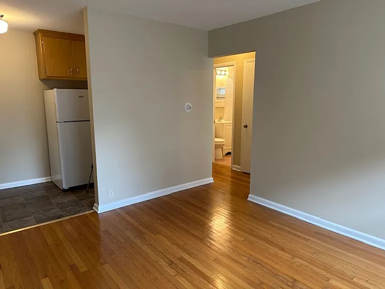 Cozy 1BR in Riverwest $925 Heat Included | Hardwood Floors | Storage + Laundry — Photo 15