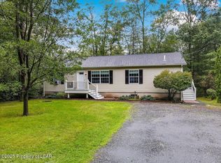 162 Debbie Dr, Drums, PA 18222