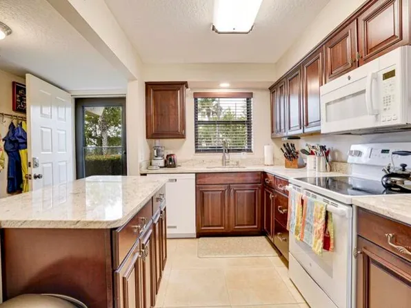 1300 Seaway Drive #2, Fort Pierce, FL 34949