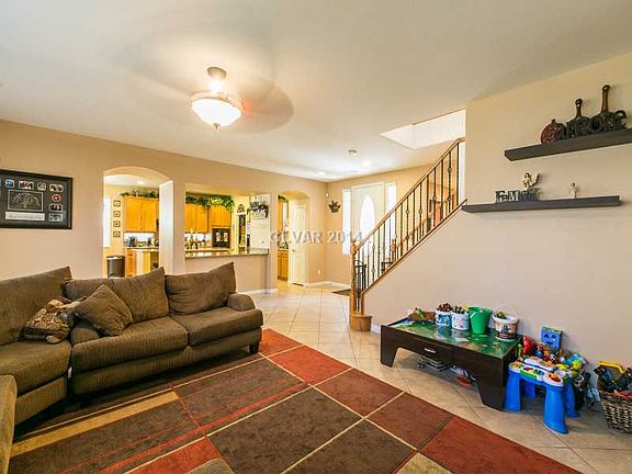 5th image of 3904 Lower Saxon Ave