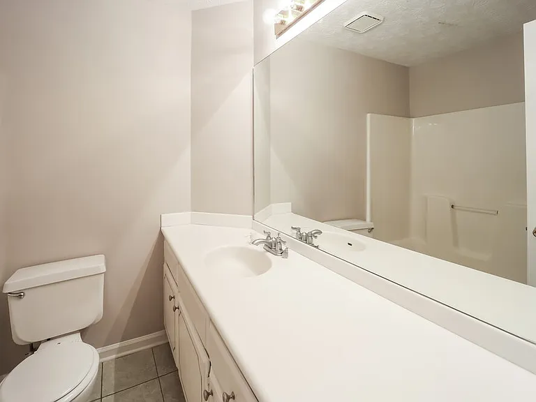 85 Lakeside Dr — Photo 18