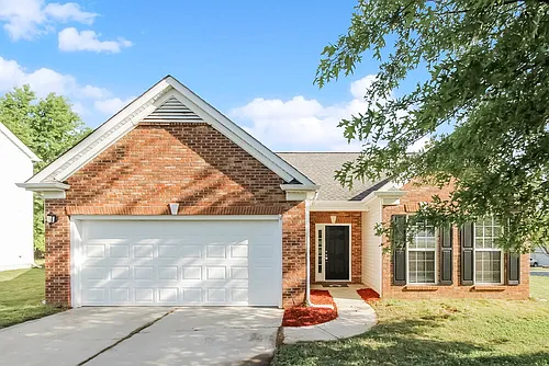 8704 Rozumny Dr Photo 1