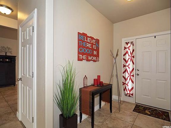 4th image of 10914 S Weiss Dr