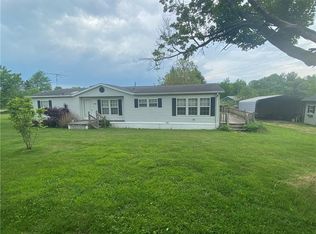17898 Reservoir Rd, Saegertown, PA 16433