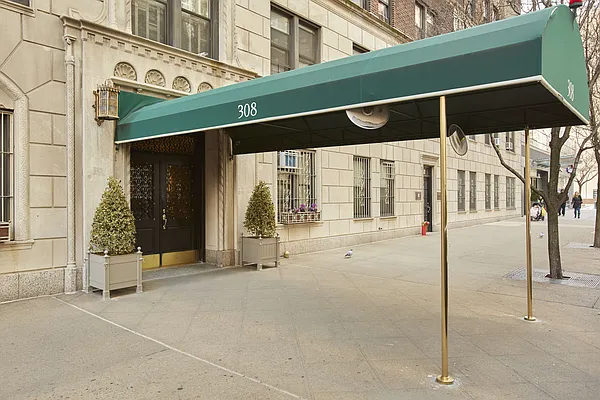 Sold by Brown Harris Stevens | media 5