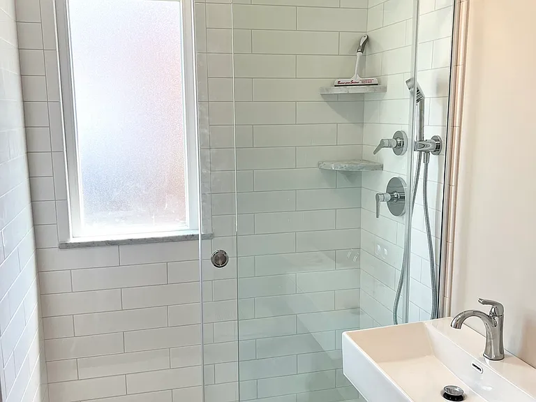 6 Elmwood Ct #2 — Photo 9