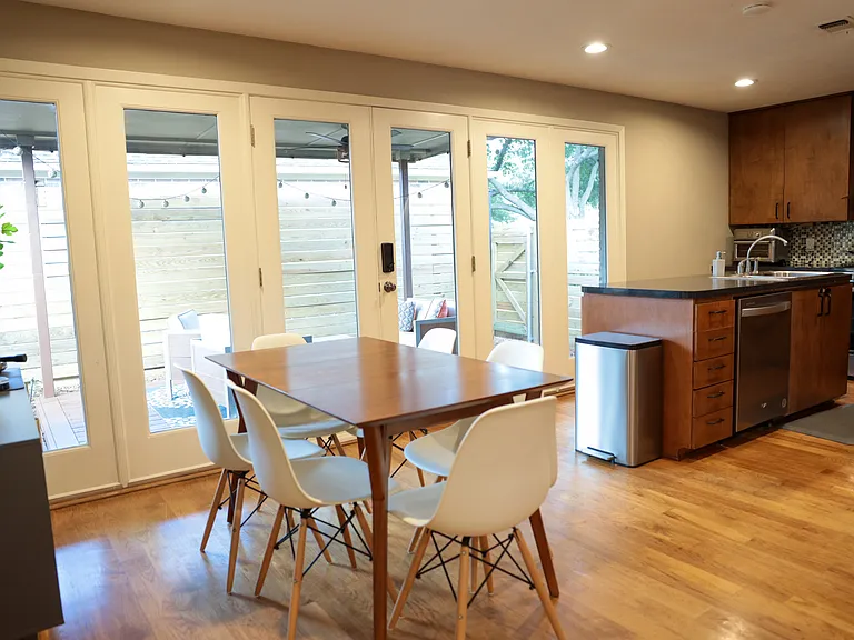 2937 Forest Hills Ln — Photo 45