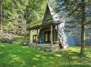 3825 Engle Rd, Middleville, MI 49333