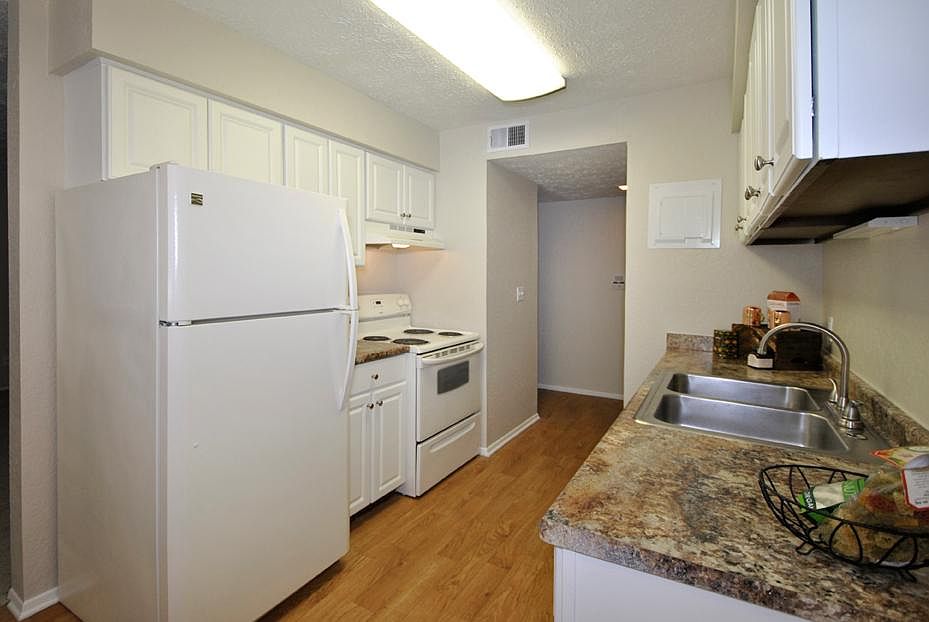 1st image of 3592 N Doncaster Ct APT W11