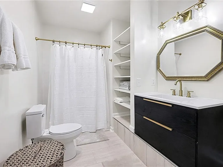 241 Nacoochee Dr — Photo 34