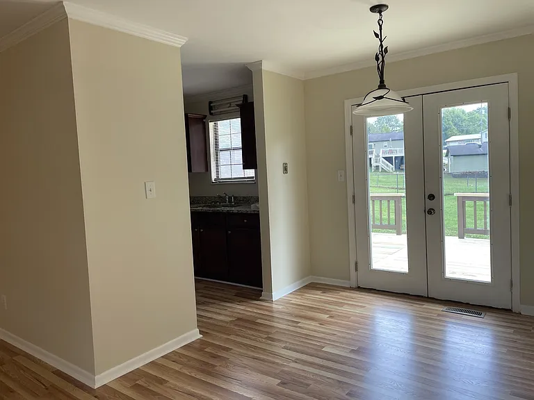 7156 Periwinkle Rd — Photo 6