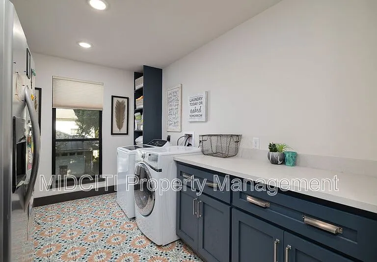 180 Lake Ridge Dr — Photo 44