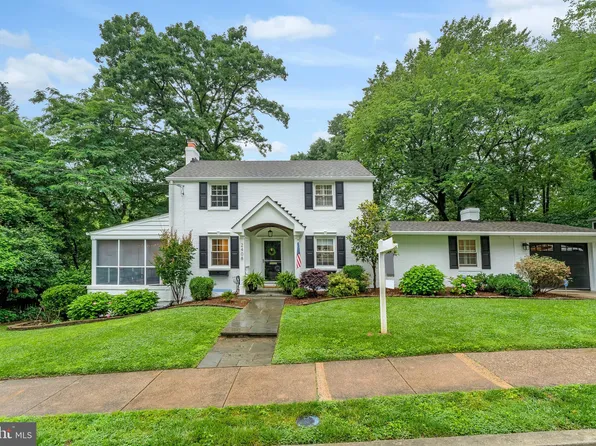 2408 N Upshur St, Arlington, VA 22207