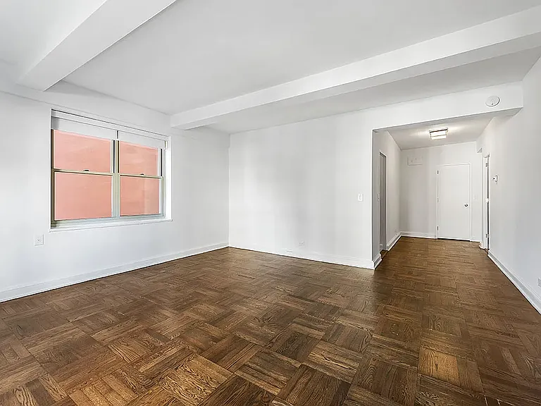 300 E 57th St #9G — Photo 3