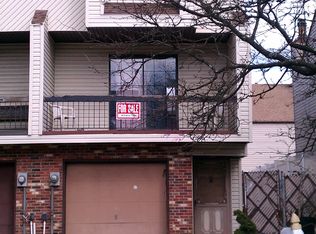139 Russek Dr, Staten Island, NY 10312