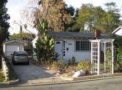2nd image of 602 Glenwood Dr