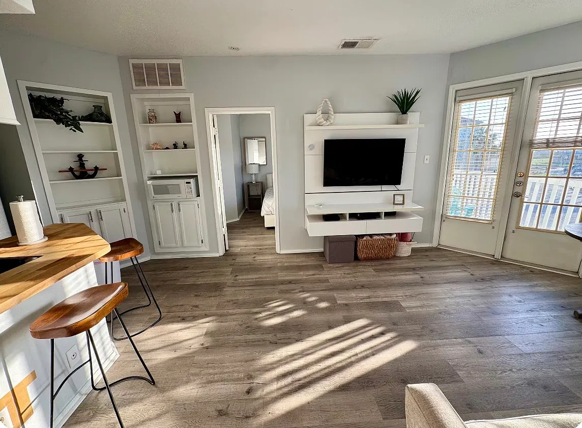 1 bed, 520 sqft, $1,950 — Photo 3